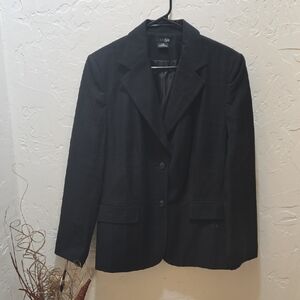 East 5th Black Blazer